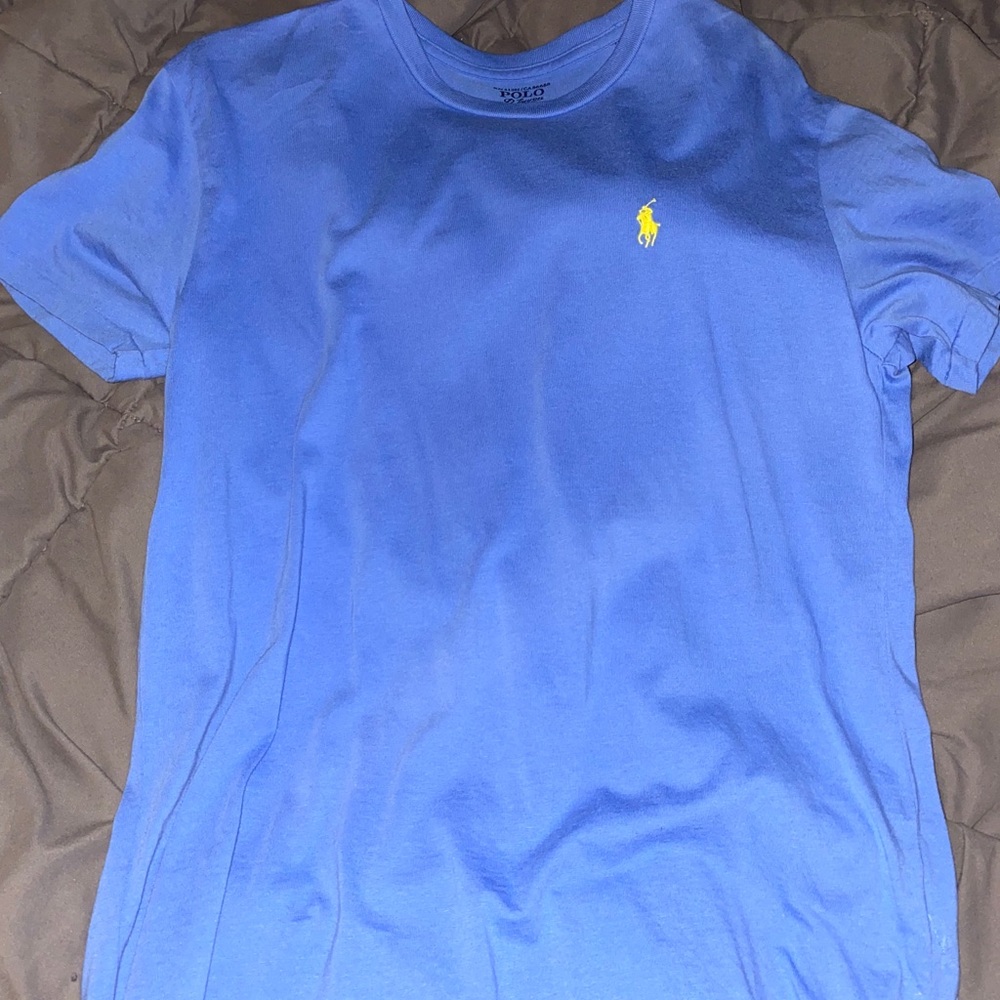 Men’s polo Ralph Lauren Blue t-shirt.